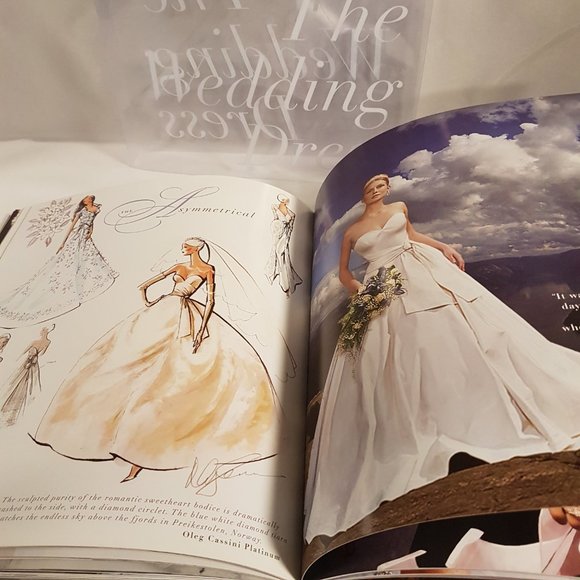 Book The Wedding Dress by Oleg Cassini with Acetate Jacket Cover Fashion History - Picture 10 of 15